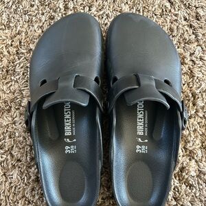 Birkenstock Boston Essentials Black Clogs